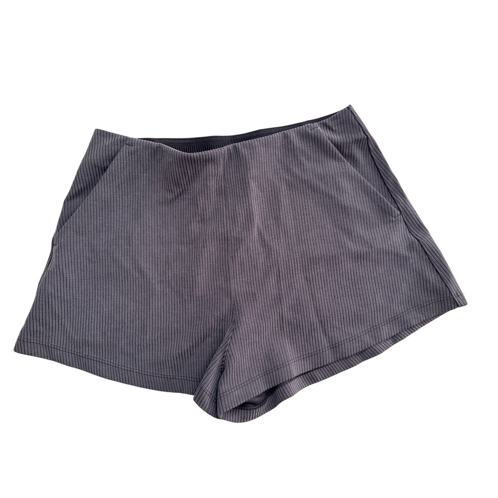 Lululemon Womens Ribbed High Rise Shorts Black Athletic 8